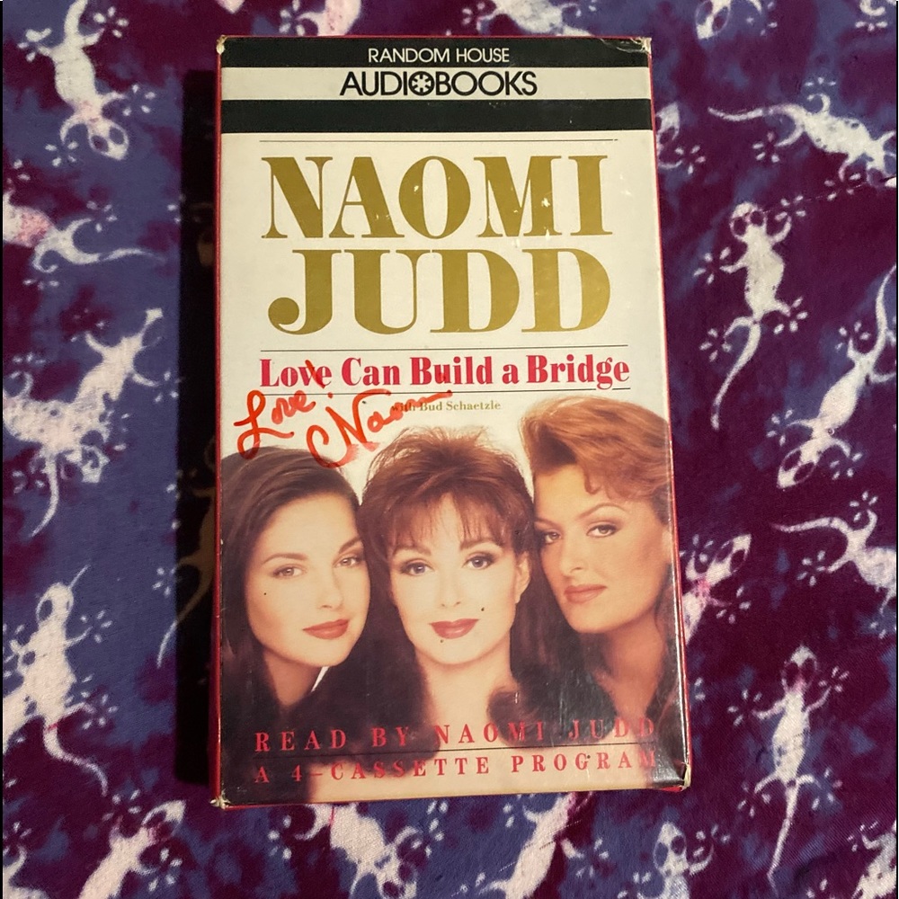 COPY - Naomi Judd concert signed 4 cassette set. Brand new in mint condition ne…